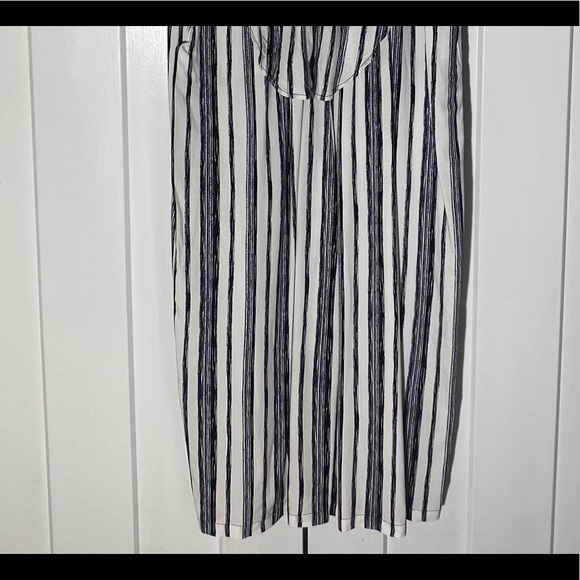 Chico’s Gaucho Two PC Set Stripe Jumpsuit - Picture 4 of 8